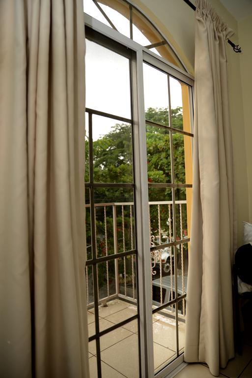 Hotel San Juan サン・ペドロ・スーラ エクステリア 写真